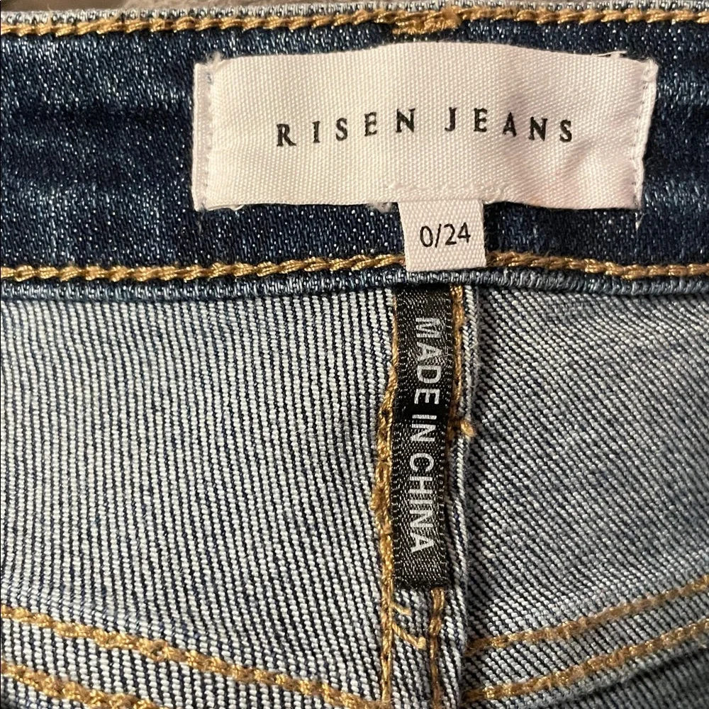 Risen High-Waist  Skinny Frey‎ Hem Jeans - Picture 8 of 9